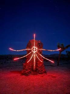 《墮落之主》否認與TGA神秘雕像有關！到底是哪款游戲？